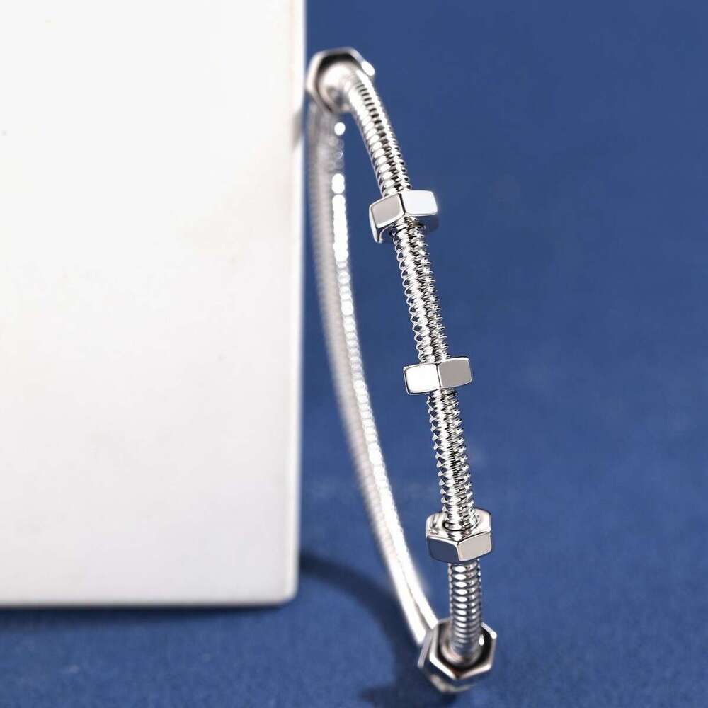Classic Titanium Steel Screw Bracelet Couple's Hexagon Bracelet Fashion Designer Bracelet