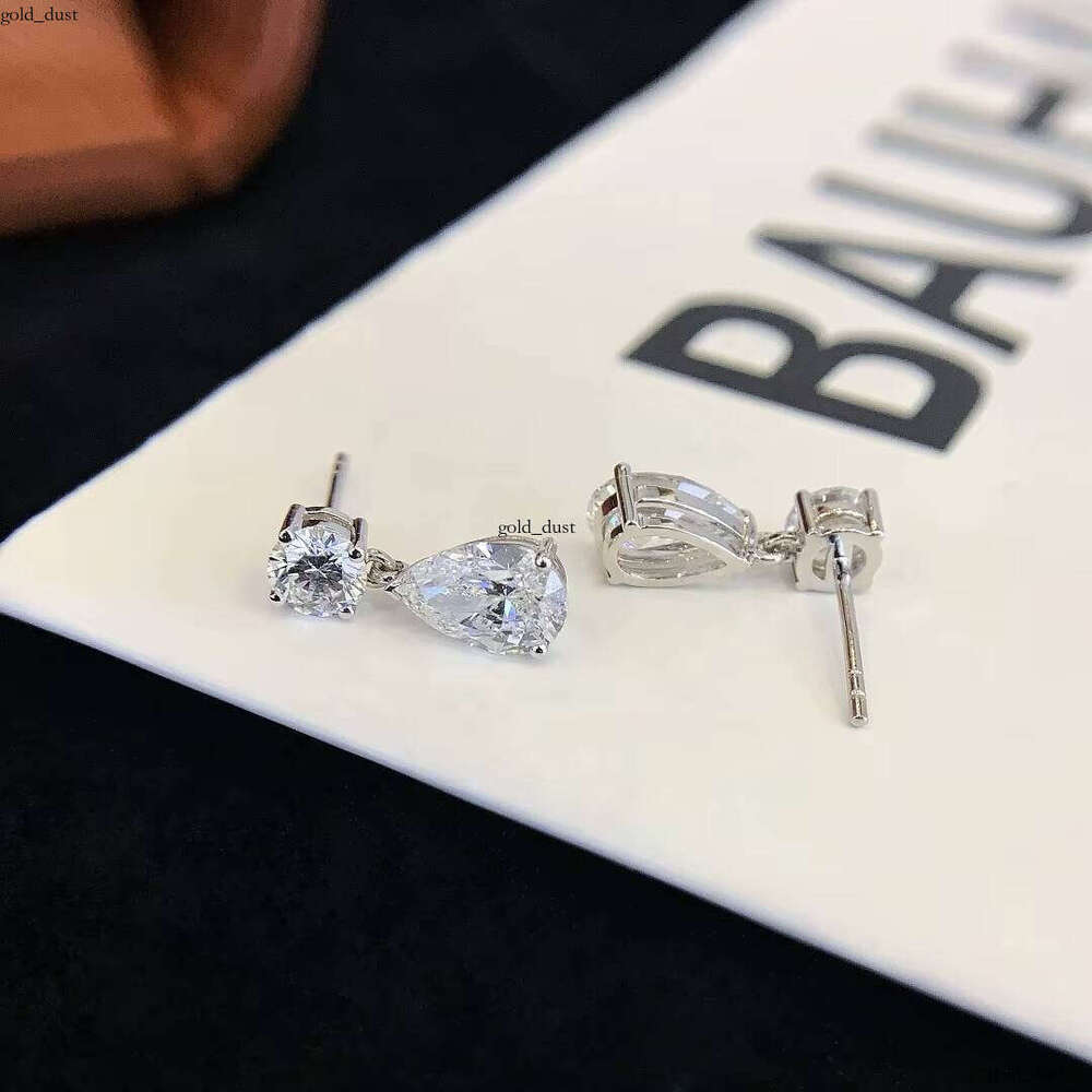 Classic 18k White Gold 2.7ct D VVS Lab Grown AU750 Pear Cut Round Water Drop VVS Moissanite Earrings for Women