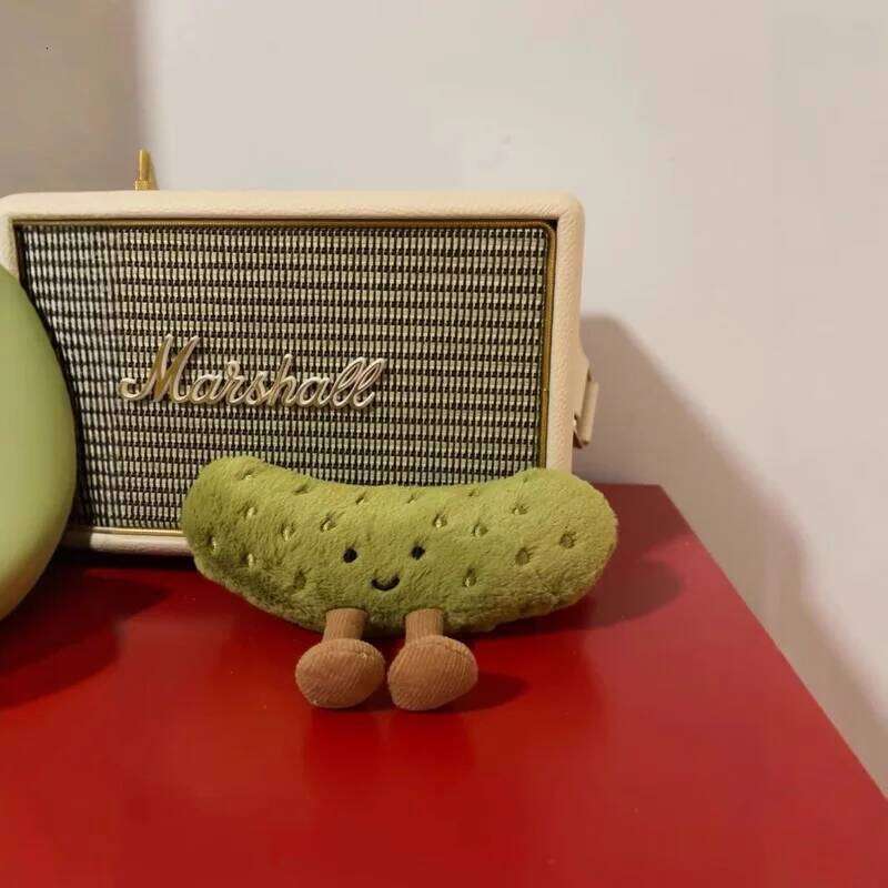 2026 New Cute Pickle Fun Stuffed Plush Toys Comfort Soothing Doll Exquisite Ornament Pillow Home Decorations Kawaii Girl Surprise Gi 26Y0212