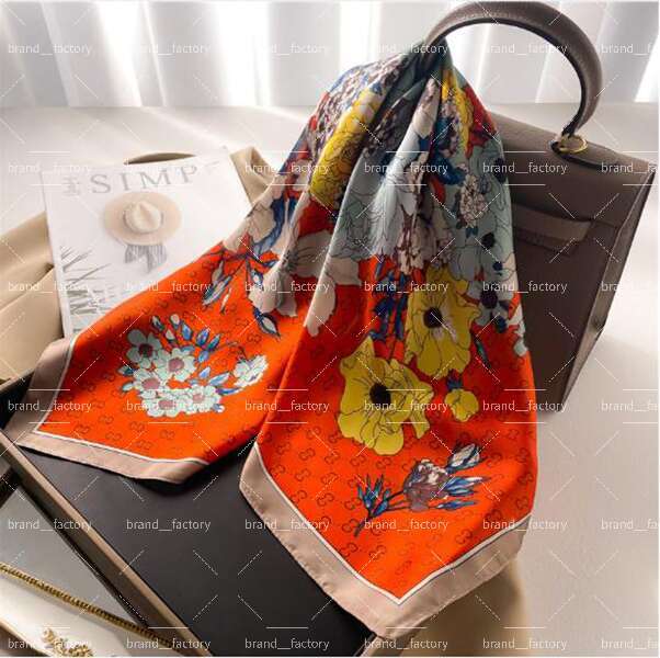 Designer Scarves Letters Print ral Silk Scarf Headband for Women Fashion Long Handle Bag Scarves P Shoulder Tote Lage Ribbon With Box