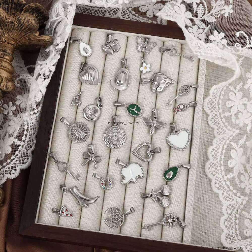 Wholesale Silver Plated Sterling Silver Women Accessories Jewelry Flower Cherry Heart Pendant Charm Necklace