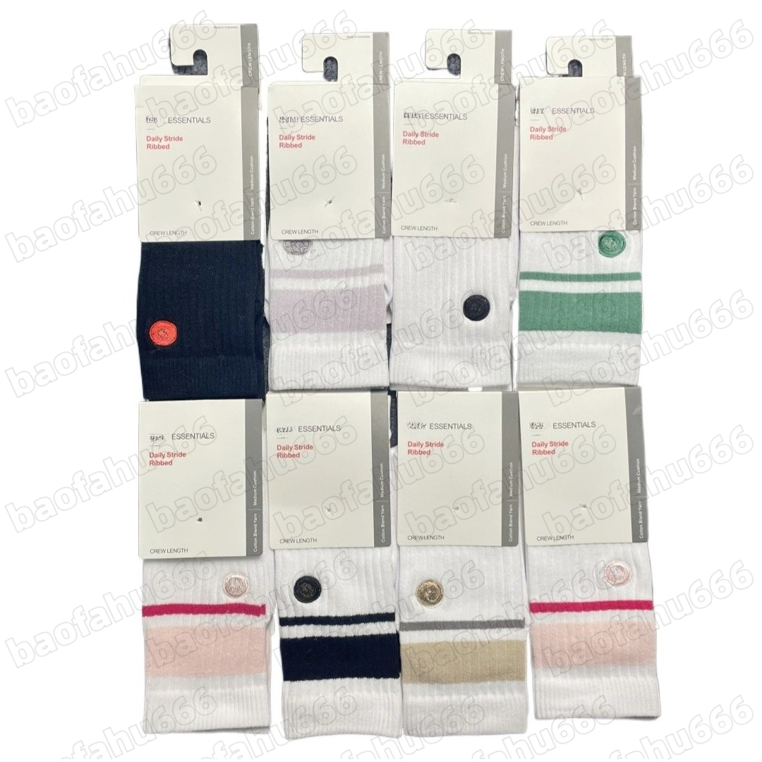 Men's and women's sports socks, including plain and patterned flat-knit sports socks (suitable for yoga, basketball and running), as well as cotton sports socks.