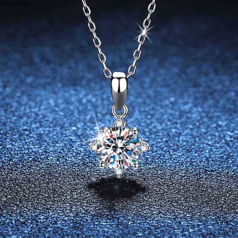 S925 Sterling Silver for Women Carbon Silicon Stone One CT Octopus Necklace Manufacturer Wholesale