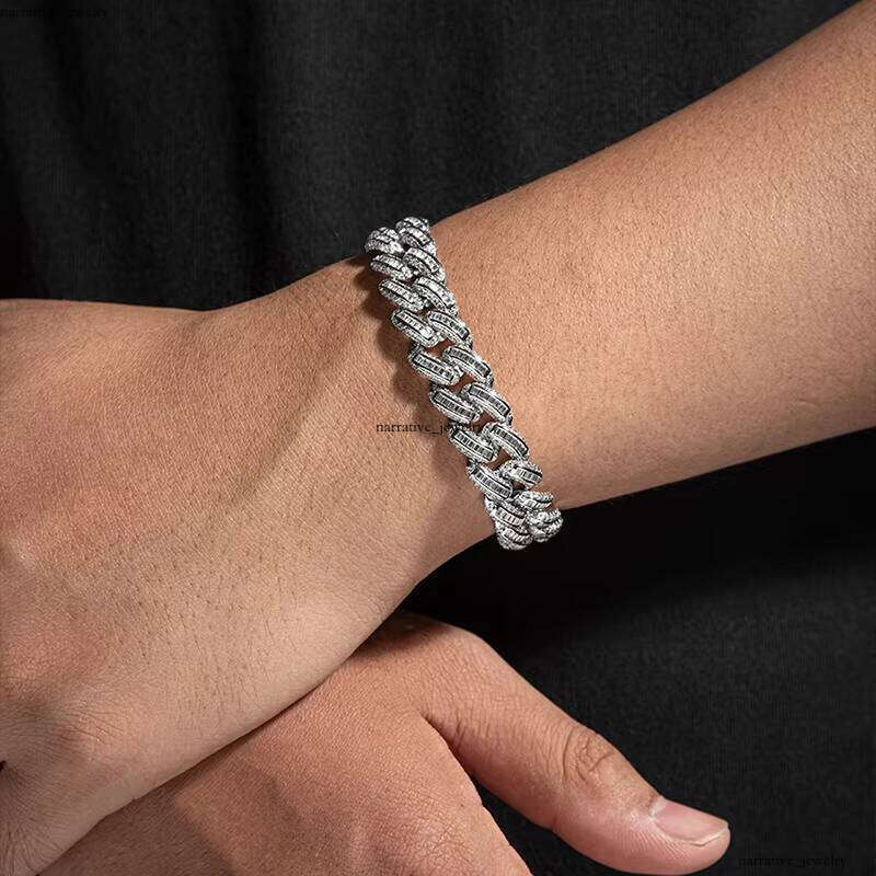 VVS Moissanite Miami Men's 925 Sterling Silver Chalcedony Cuban Chain Bracelet