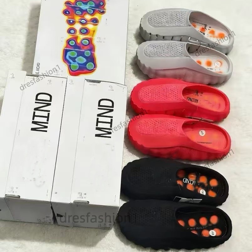 Desginer Mind 001 Slide Slides Mind001 Slippers Soft Rubber Tech Comfortable Summer Beach Bone White Red Black Light Smoke Grey Mens Womens mind 002 Running shoes