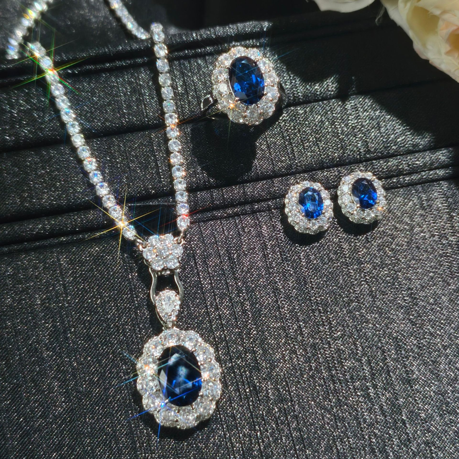 2026 Choucong Wedding Jewelry Sets Luxury Jewelry 18K White Gold Fill Oval Cut Blue Sapphire CZ Diamond Gemstones Elegant Open Ring Stud Earring Princ