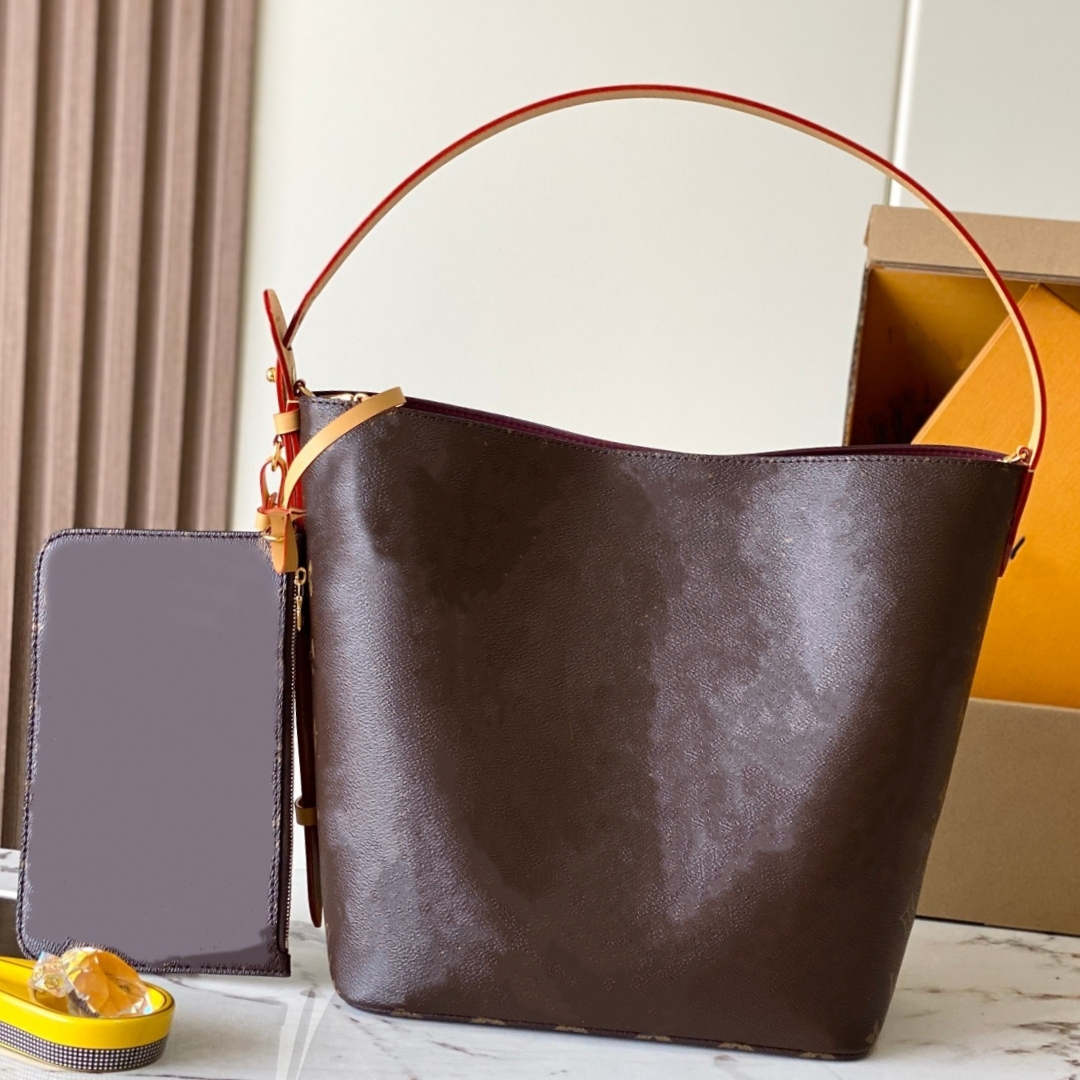 10A bucket bag high-quality designer bag fashionable shoulder bag crossbody bag luxury armpit bag handbag A-level all steel hardware M12925