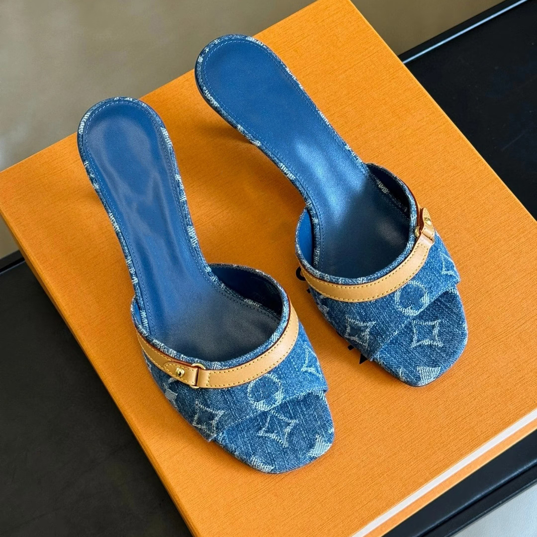 Designer cherry sliders heels luxury heel denim blue pink heels slides kitten heels womens sandals summer beach mules designer woman embroidery top sandal eur 35-42