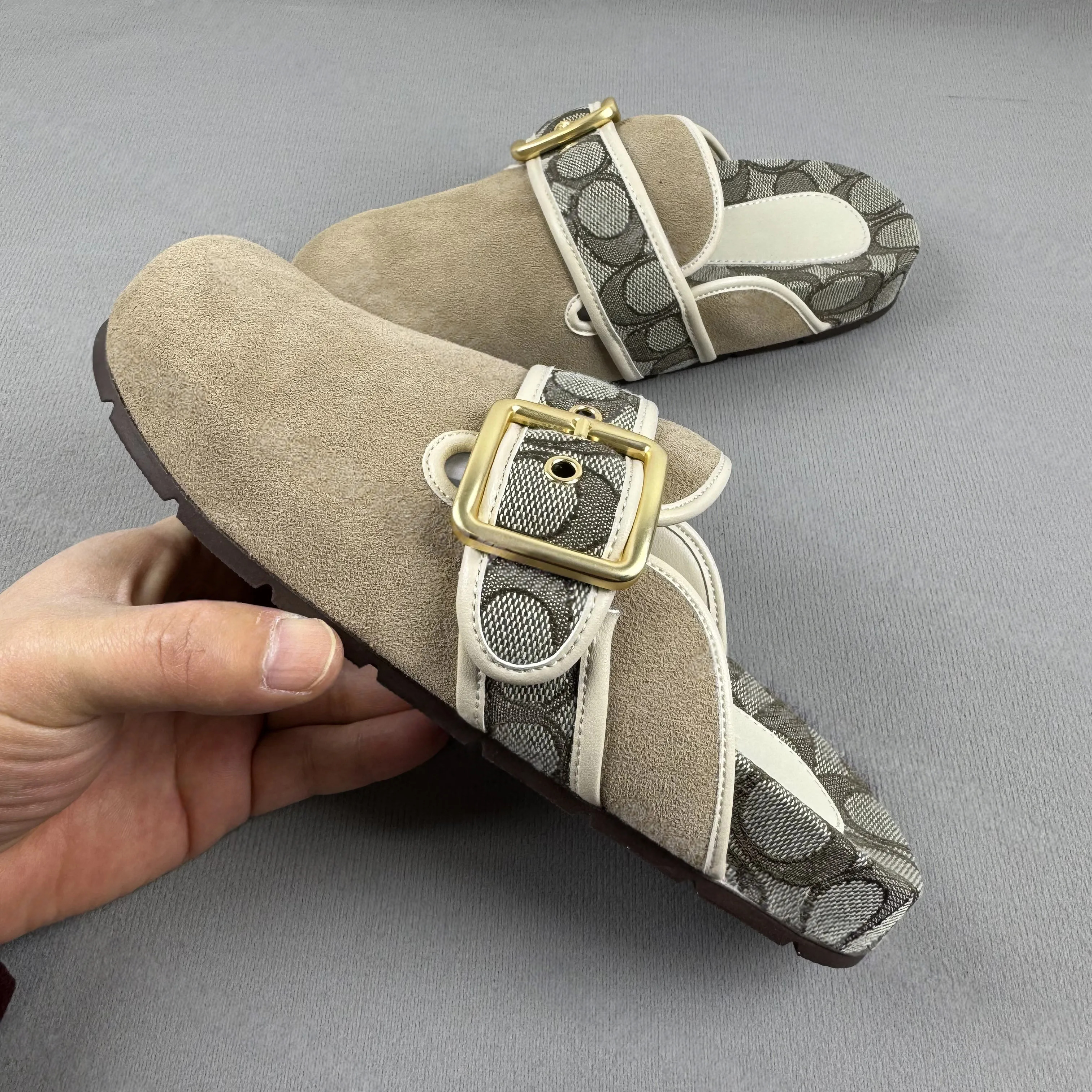 Designer Slippers Designer Sandals Clogs Ashton Clog Loafers High Quality Fur Suede Fall Summer Beach Flats Sandals Genuine Leather Slide Casual Women Size 36-42