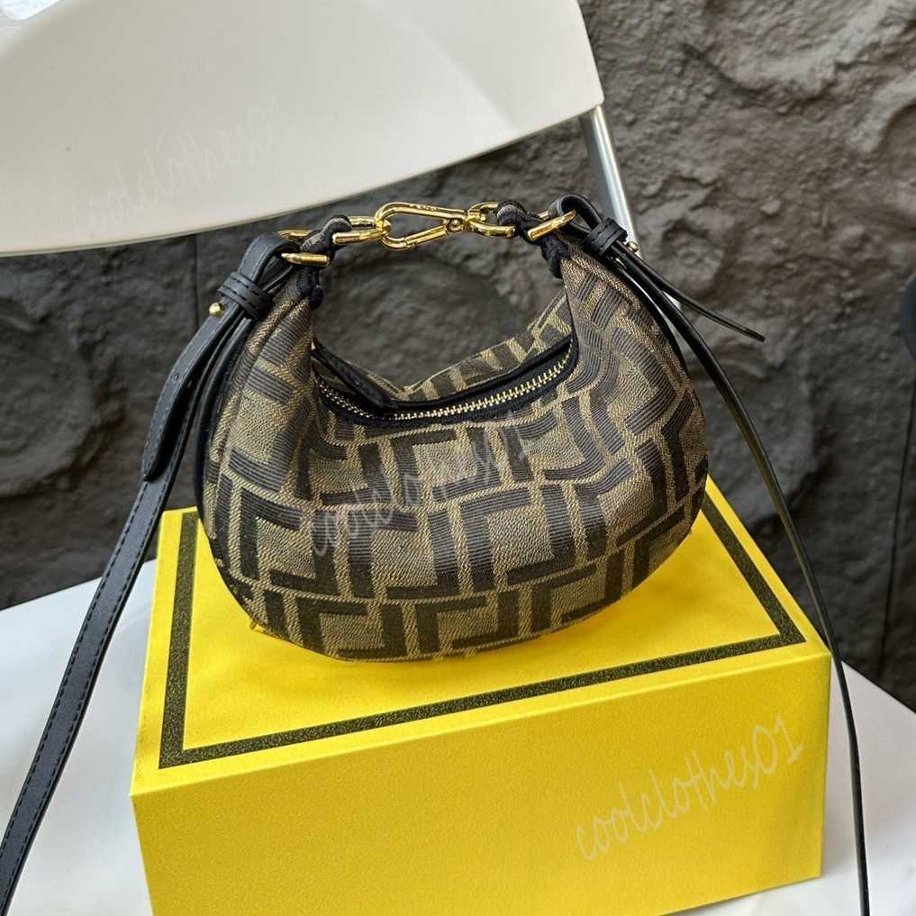 Designer Shoulder Bottom Letters Handbags Half Moon Bag Leather High Quality Cross Body Purses Classics Wallet Women Versatile Mini Underarm Bags