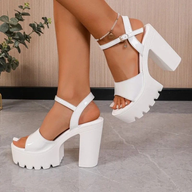 Summer Womens Sandals Platform Thick Sole with Buckle Strap Plus Size Wide Fit Chunky Heel Casual Dress Rome Sandals 260122