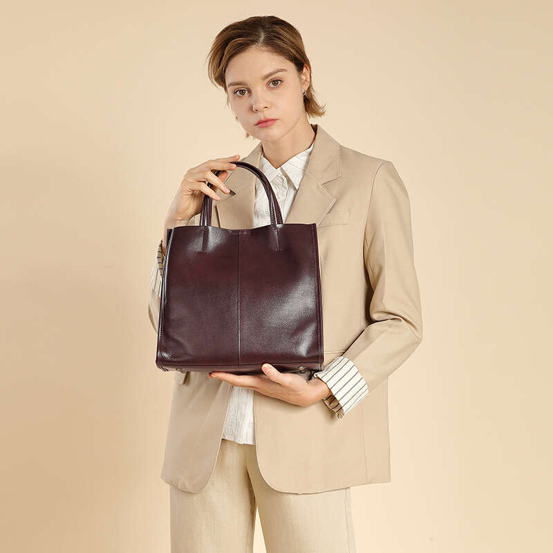 Luxury Shoulder Bags Totes Hobo Vintage Top Layer Cowhide Tote New Spring Summer Crossbody Bag Large Capacity Bucket Genuine Leather Handbag SENYY