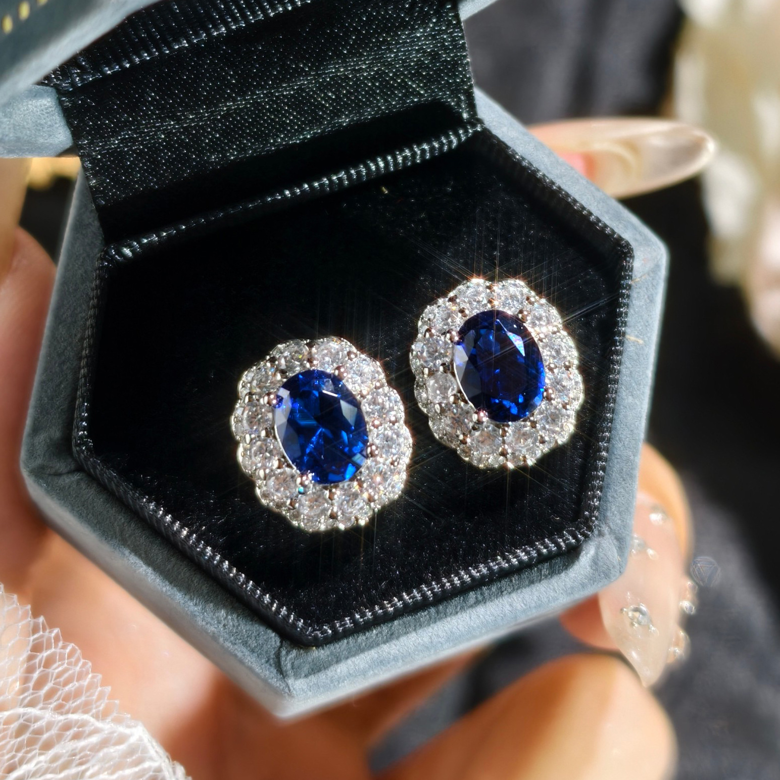 2026 Choucong Wedding Jewelry Sets Luxury Jewelry 18K White Gold Fill Oval Cut Blue Sapphire CZ Diamond Gemstones Elegant Open Ring Stud Earring Princ
