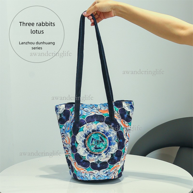 2026 Dunhuang Element Cultural And Creative Bucket Handbag Luxury Fashion Thick Particle Velvet Printed Women's Canvas Bag Trendy Leisure Mom Sho