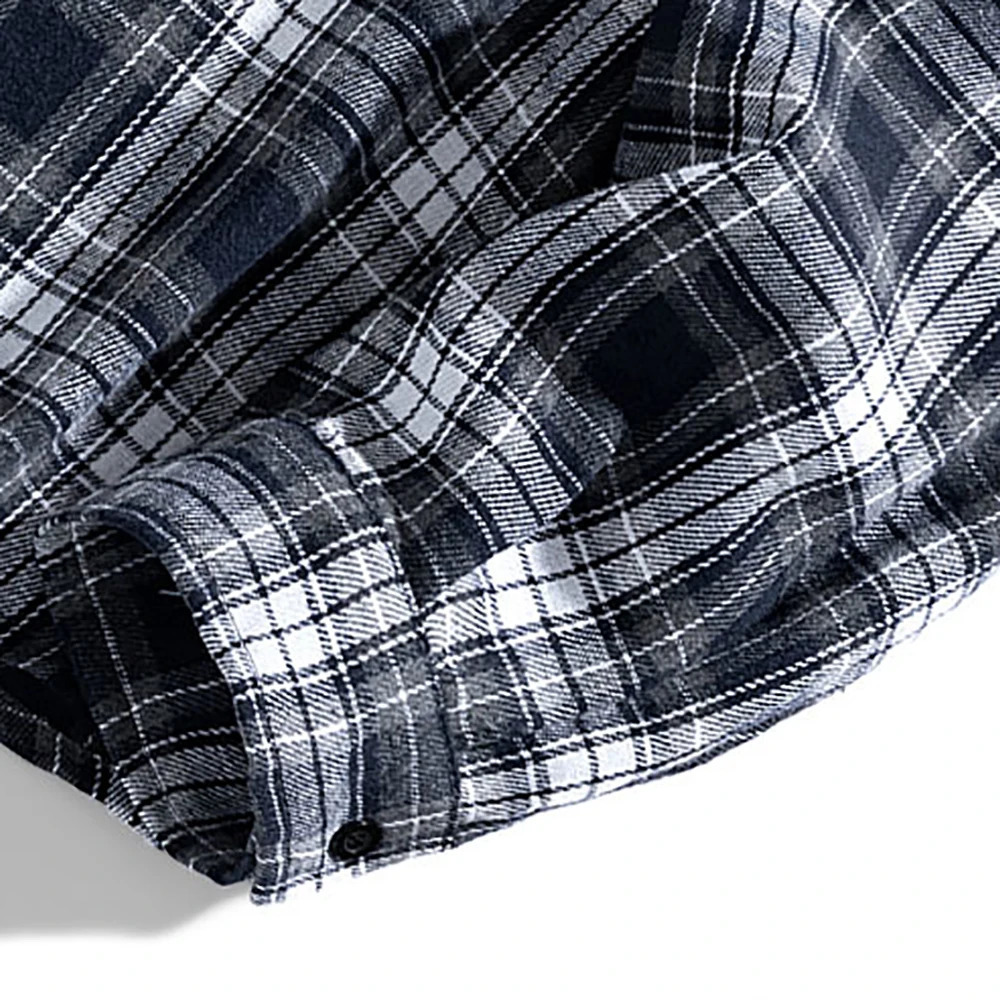 The style of American retro plaid shirt a cool and stylish long-sleeved shirt a trendy and versatile loose top 260209