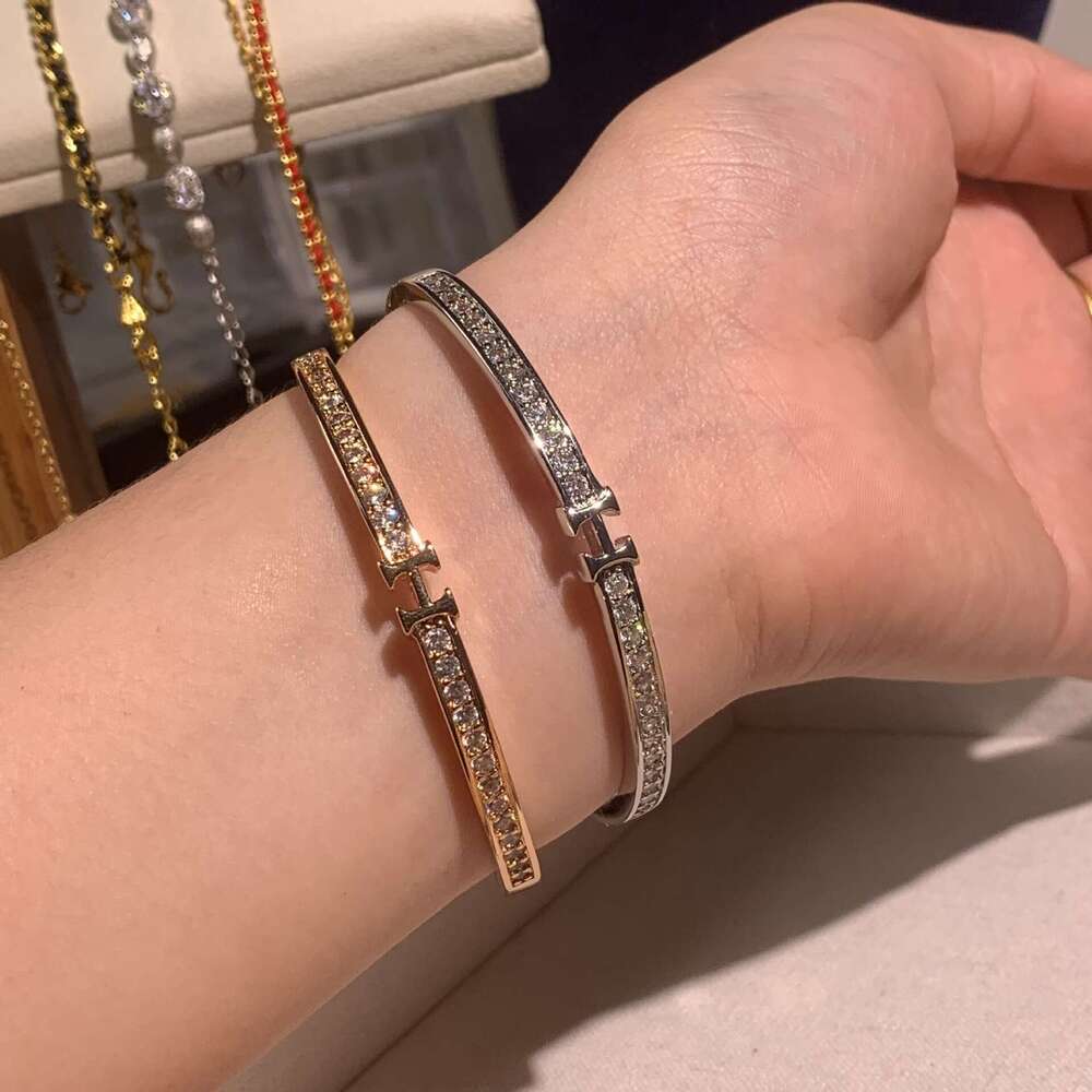 Zircon Letter H Clasp Bracelet Elegant Wristband: Luxe Minimalist Jewelry Multifunctional Jewelry: Women's Holiday Gift