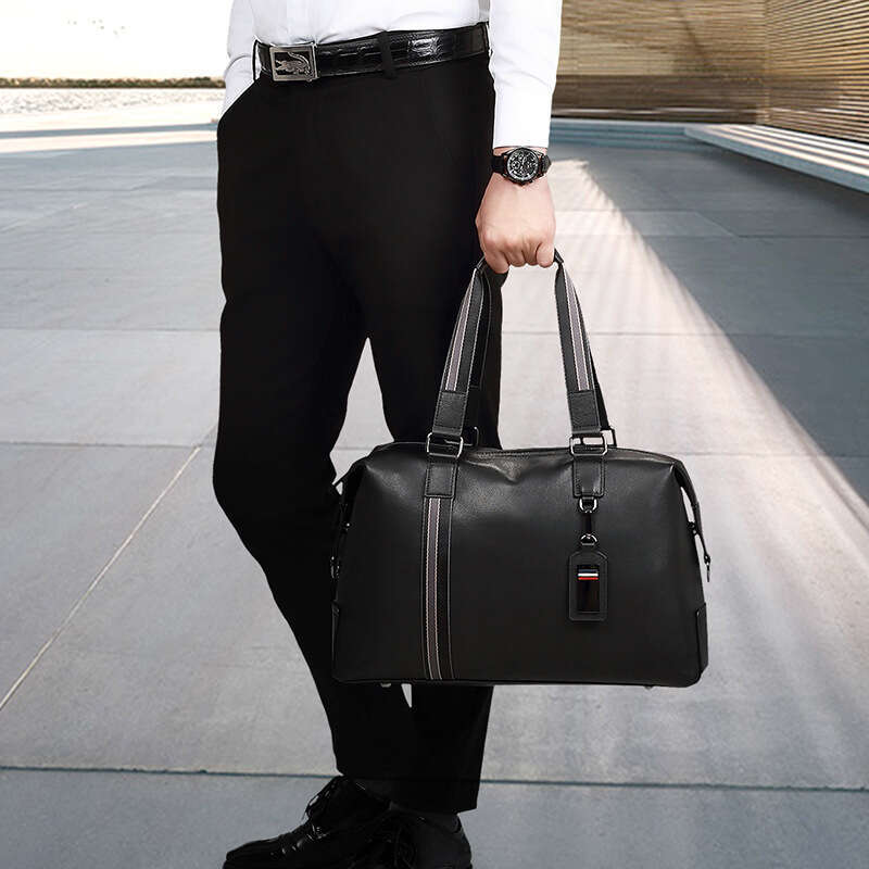 Luxury Shoulder Bags Totes Hobo New Travel Handbag Large Capacity Luggage Short Distance Business Women S Crossbody Genuine Leather Men Bag SENYY