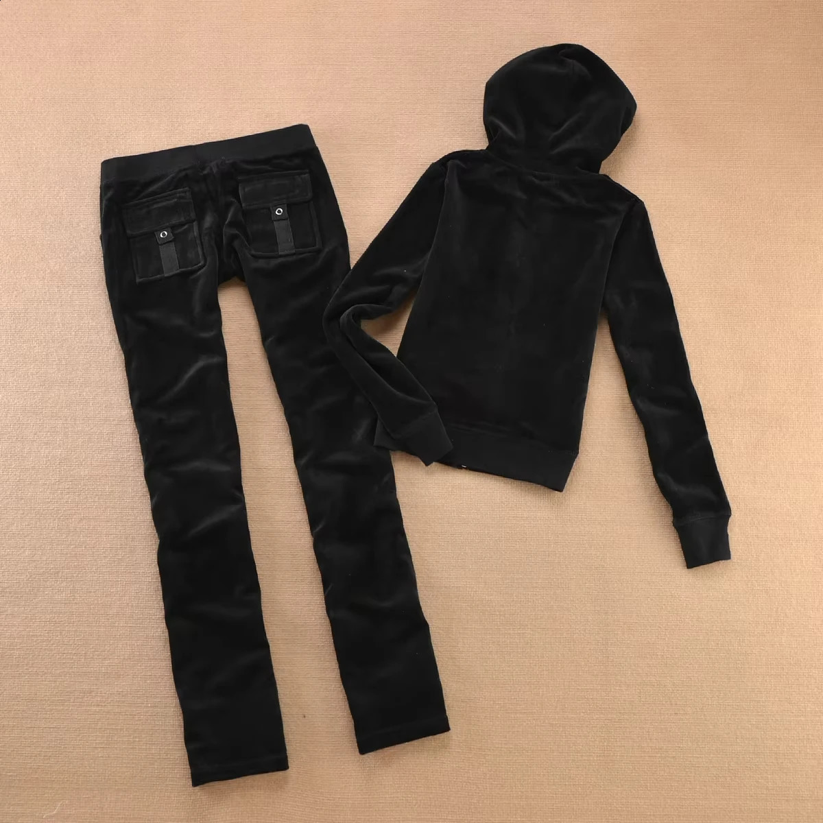 Velvet Tracksuit Solid Color Hooded Women Suit Sports 2pc Thickened Top Casual Trousers 260126