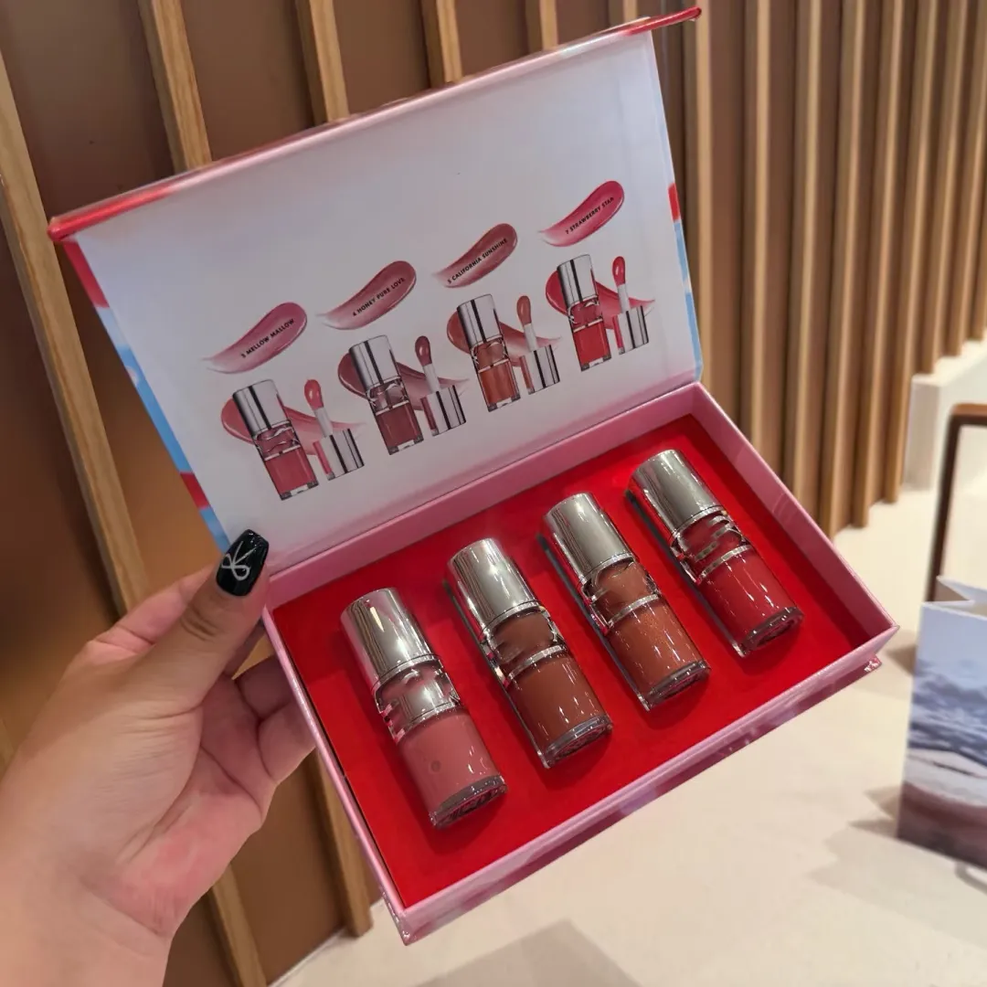 Makeup Set Lip Gloss 6ml 4 pieces Lip Gloss Plumping Lip Oil Liquid Lipstick Kits Moisturizing Crystal Shiny Glitter Lips Beauty Cosmetics Gift Box 03