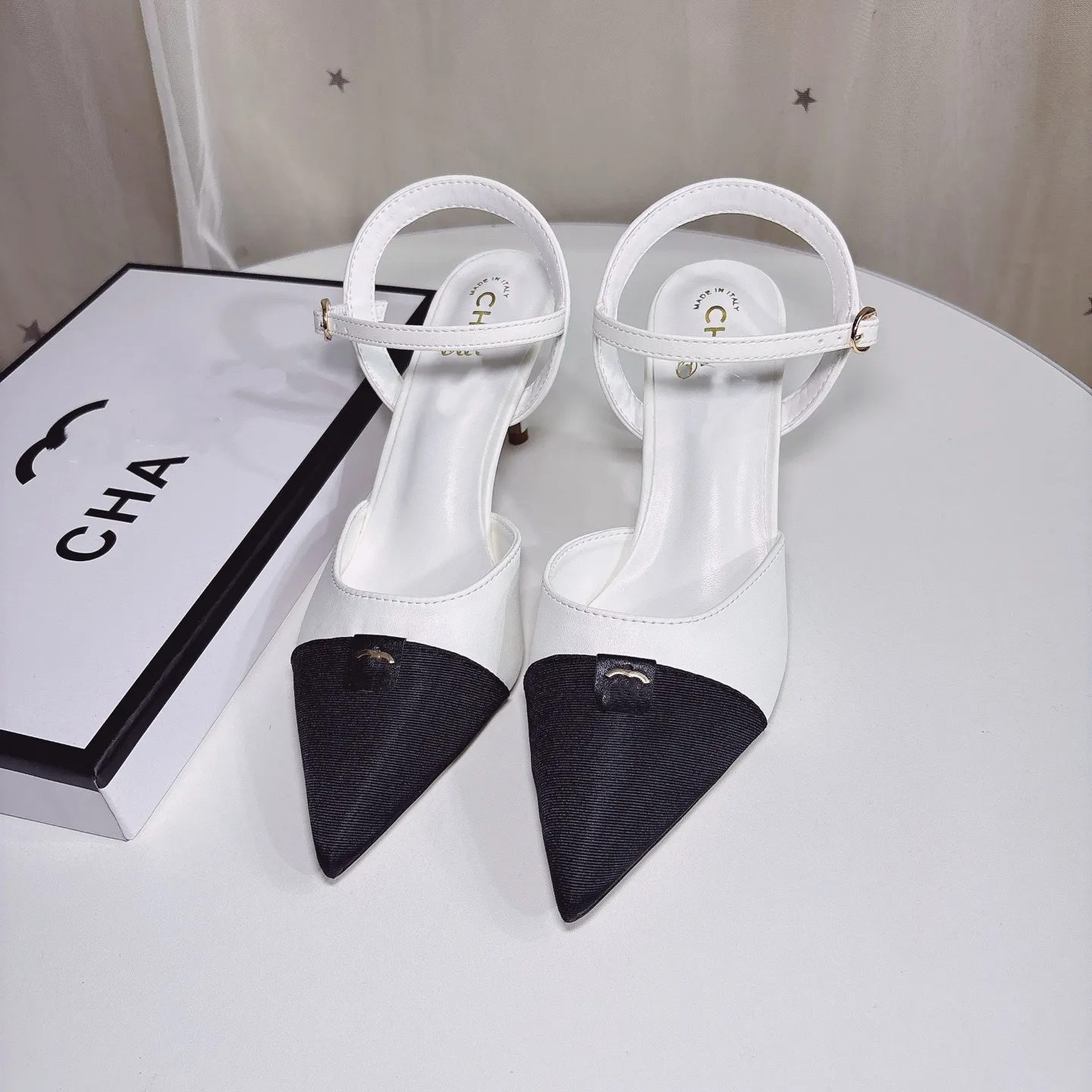 2026 New Style Designer Women's Parisian SandalsPointed Toe High Heels Fashionable and Luxurious CC Women's Party and Date High Heels