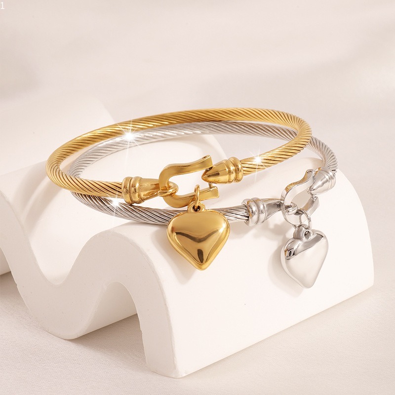 Bracelets Stainless Steel Gold Tone Silver Tone Heart Pendant Charm Bangle For Women Men Fashion Accessory