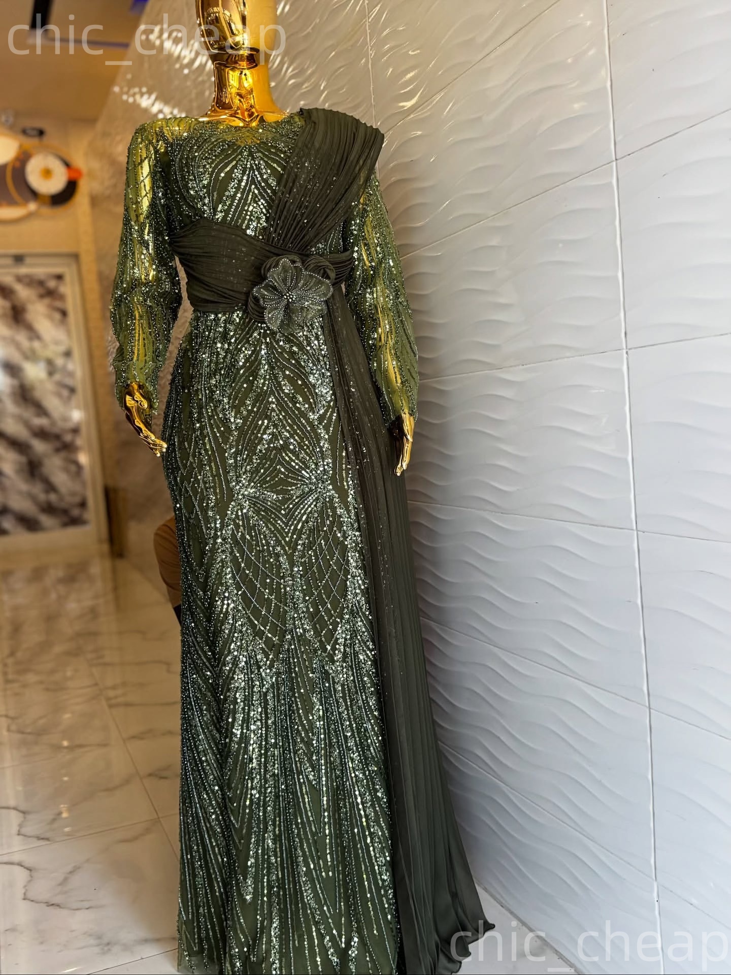 2026 Plus Size Olive Green Mermaid Mother Of Bride Dresses Flower Sequined Lace Evening Party Mama's Dress Vintage 50's Birthday Wedding Gue