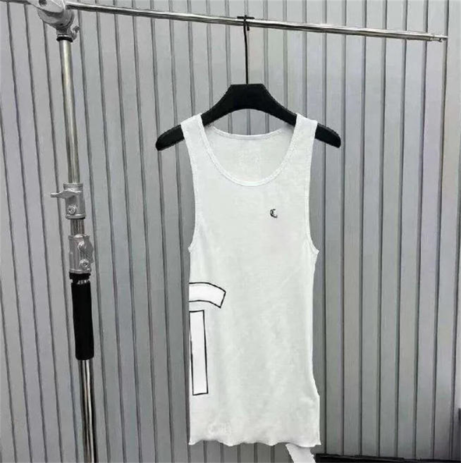 Luxurys Designer Chrome Tshirt Tight Pants Clothes Shirt For Women Tank High Quality Hoodie Brand Hoodies Pure Cotton Chrome Aleggings Women Shirts Casual T-Shirts