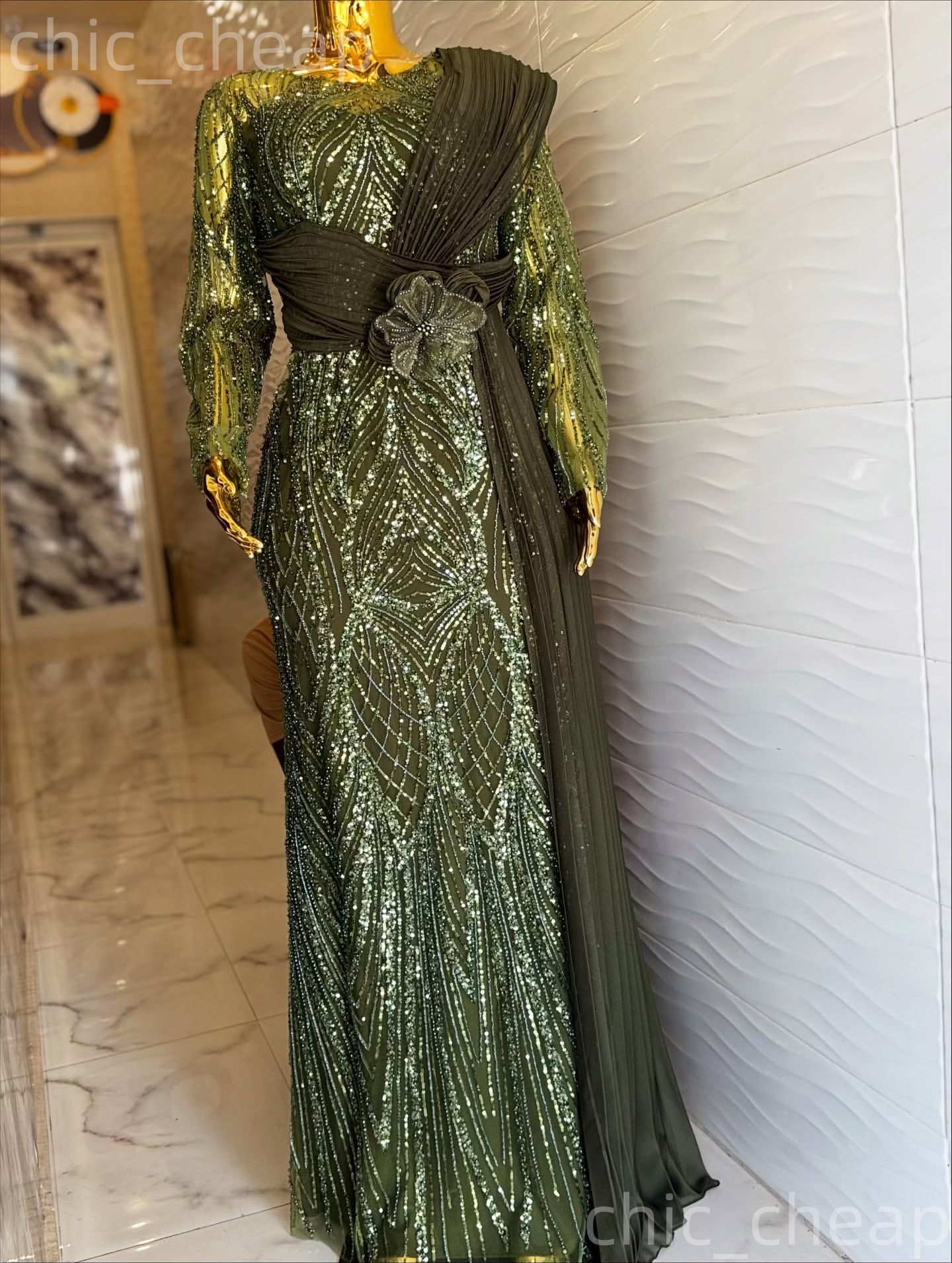 2026 Plus Size Olive Green Mermaid Mother Of Bride Dresses Flower Sequined Lace Evening Party Mama's Dress Vintage 50's Birthday Wedding Gue
