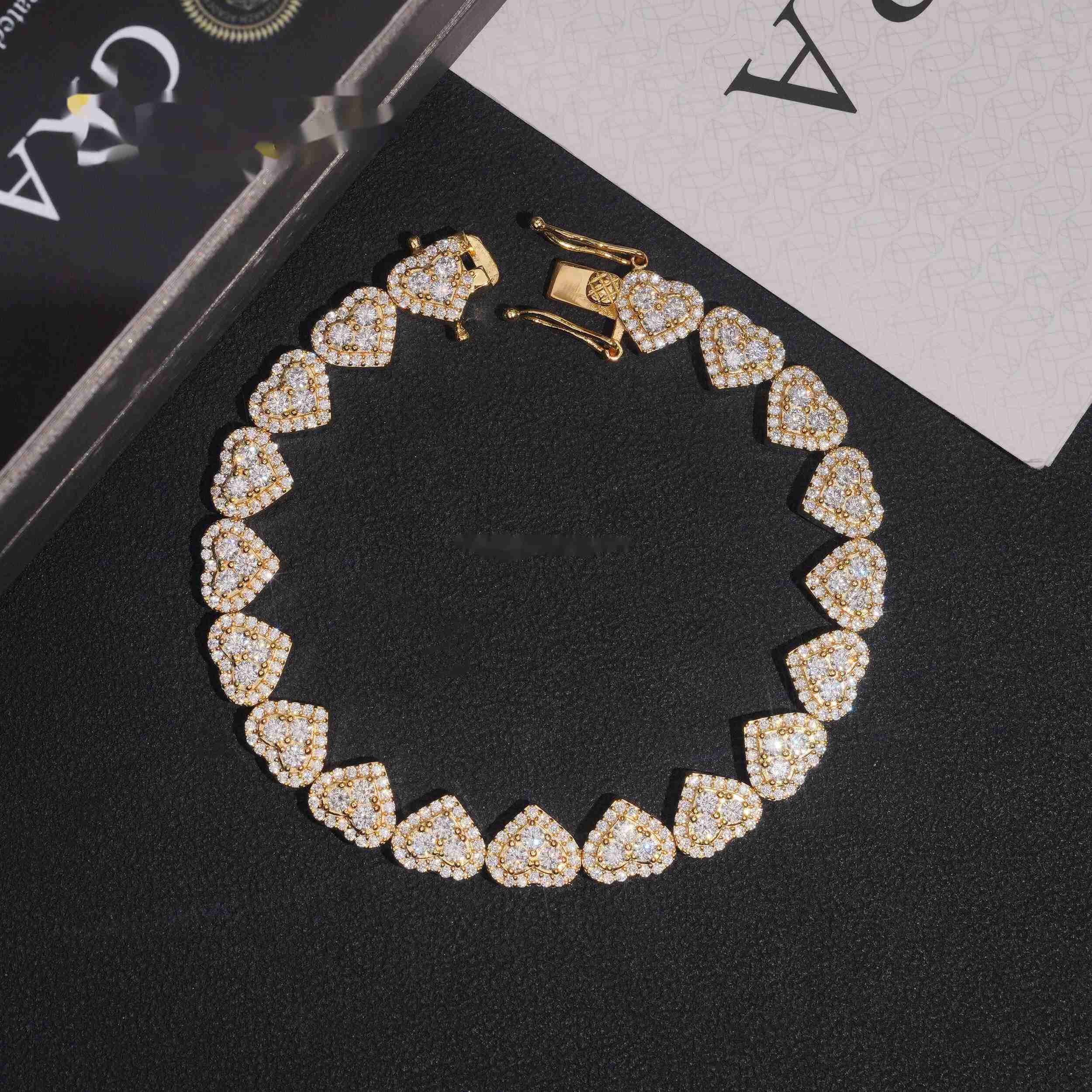 Drop Shipping Hot Selling Fashion Luxury Elegant Style Women Hip Hop Jewelry VVS1 Moissanite Iced Out S925 Silver Heart Bracelet