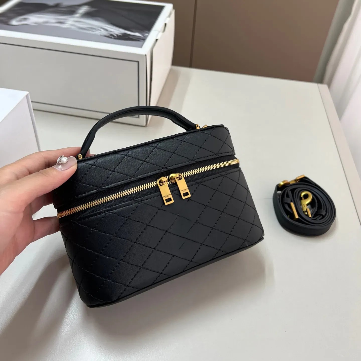 Designer bag makeup bag luxury shoulder bags high-quality women's handbag wallet cowhide travel storage bag toiletry bag totes mini black white burgundy