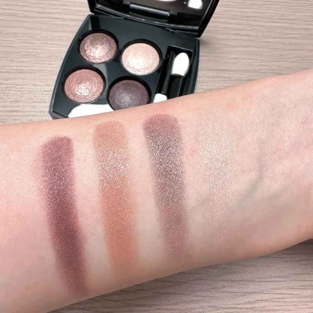 Brand 4 Colors Eye Shadow Palette With Make Up Brush 6 Kinds Can Choose Women Girl Eyes Makeup Kit 301 302 303 304 305 306 Good Quality