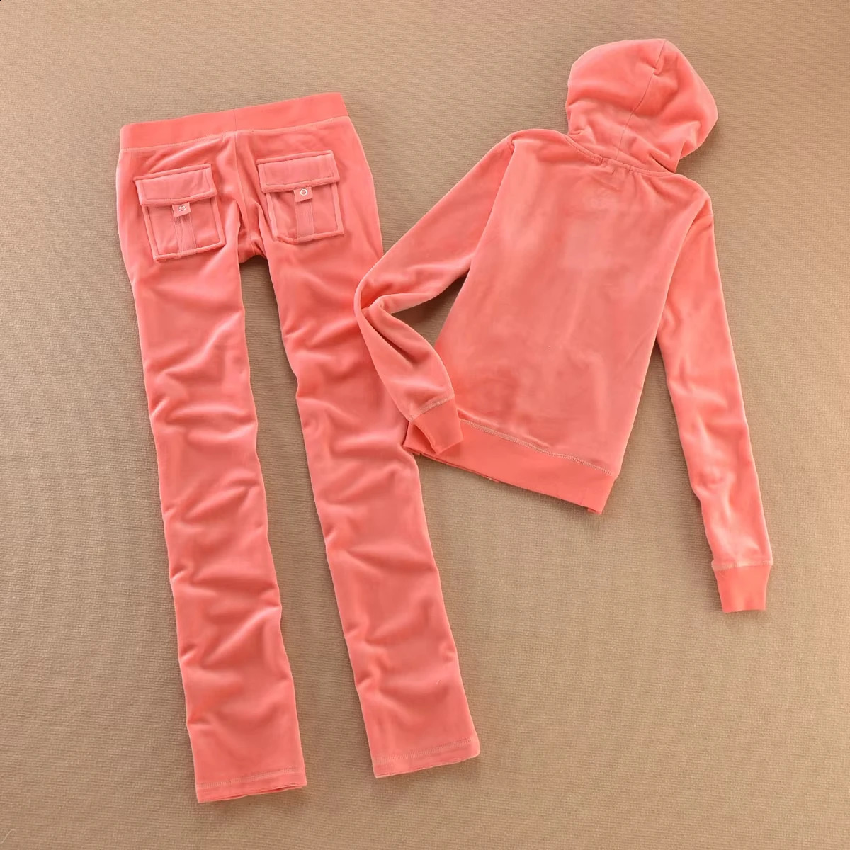 Velvet Tracksuit Solid Color Hooded Women Suit Sports 2pc Thickened Top Casual Trousers 260126