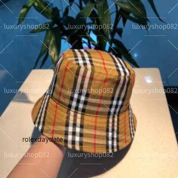 fashion designers mens hat for womens bucket hats beach cap sun prevent women letter b fitted bonnet beanie burberries 2T5L S372