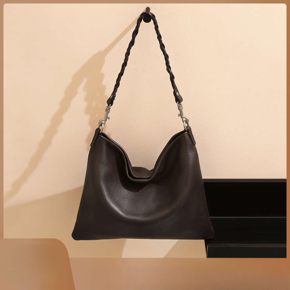 Luxury Shoulder Bags Totes Cross Border High End First Layer Cowhide Handbag With Capacity Custom Made Woven Shoulder Bag Bucket For Women Large Commu