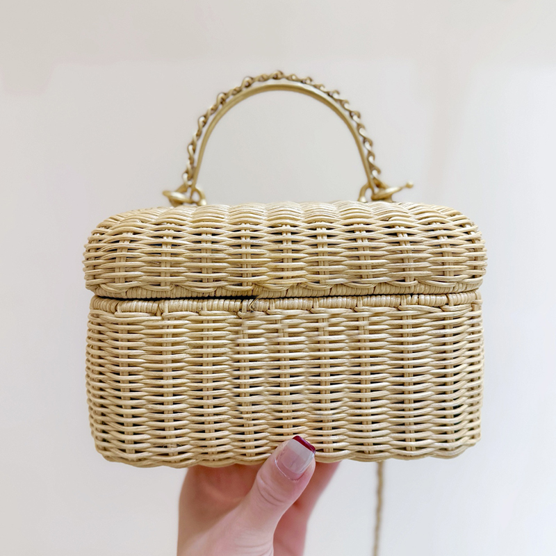 Mirror quality Designer vanity bag Luxury Woven basket bag Shoulder bag Hollow Out Handbag Crossbody bags 19.5cm With box CAS5993A