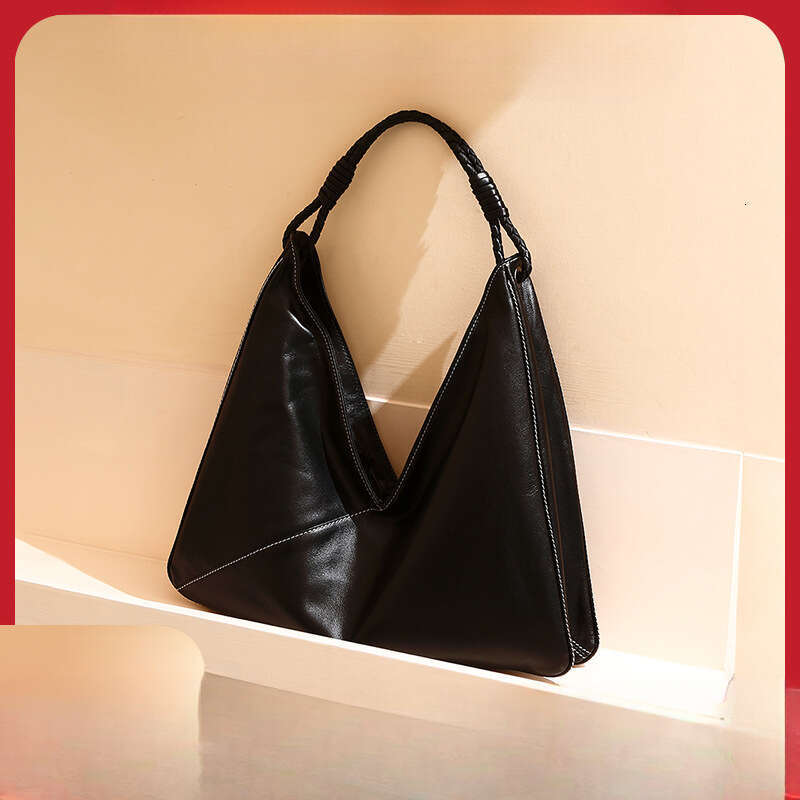 Luxury Shoulder Bags Totes Hobo Foreign Trade Niche Top Layer Cowhide Tote Cross Border High End Commuter Underarm Bag Genuine Leather Women S Handbag