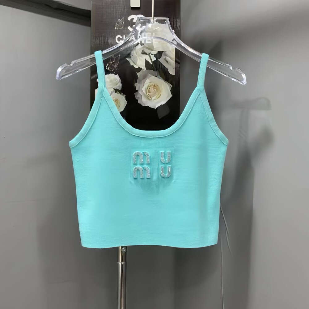 Designer Miumue Women's Camis Tank Top Women Clothes Knits Designer Embroidery Knitted Vest Sleeveless Breathable Cropped Tops Cottons Miu Vest Women Set 529