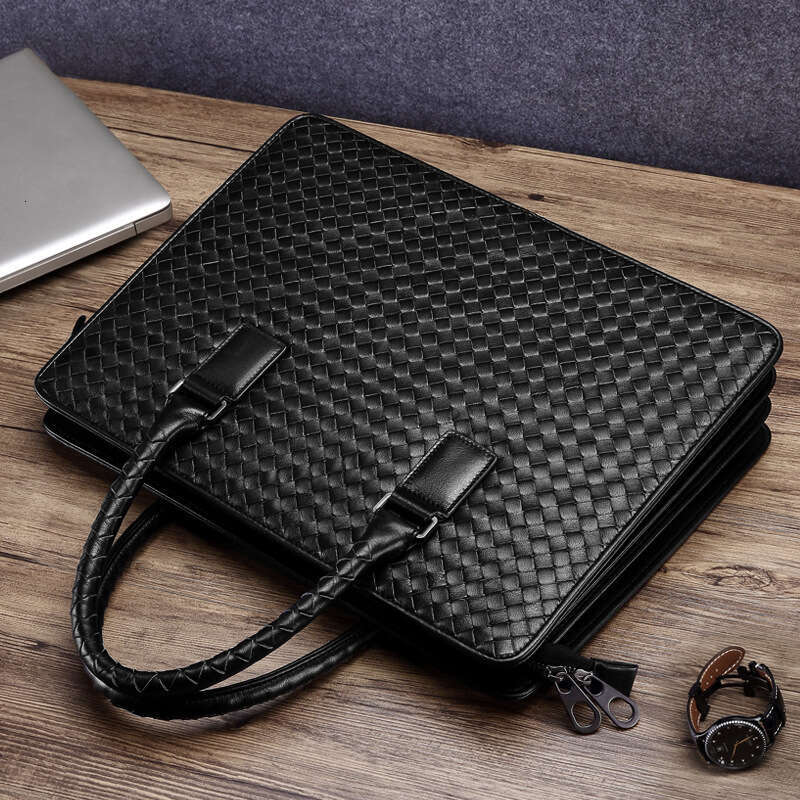 Luxury Shoulder Bags Totes Hobo Top Layer Cowhide Handwoven Bag Genuine Leather Business Briefcase Large Capacity Men S Handbag One Piece Dropshipping