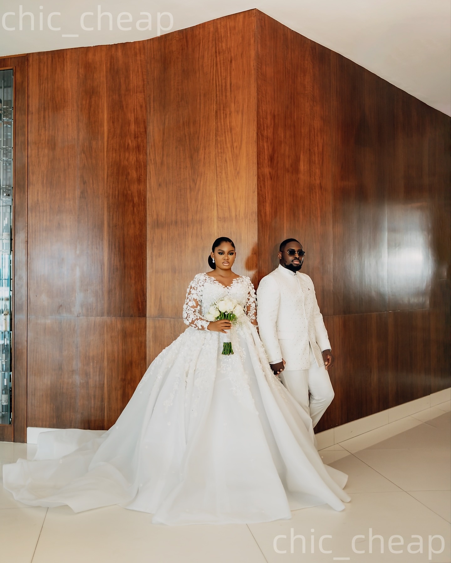 African Aso Ebi 2026 Ivory Ball Gown Wedding Dress Sheer Neck Appliques Full Sleeves Tulle Vintage Charming Bridal Gowns Dresses ZJ2334