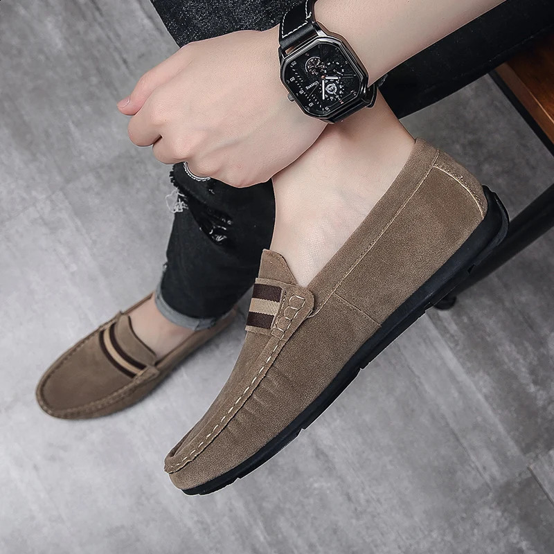 Men Loafers Breathable Shoes Sneakers Casual shoes Mens flats nonslip Driving Soft Moccasins Boat 260126