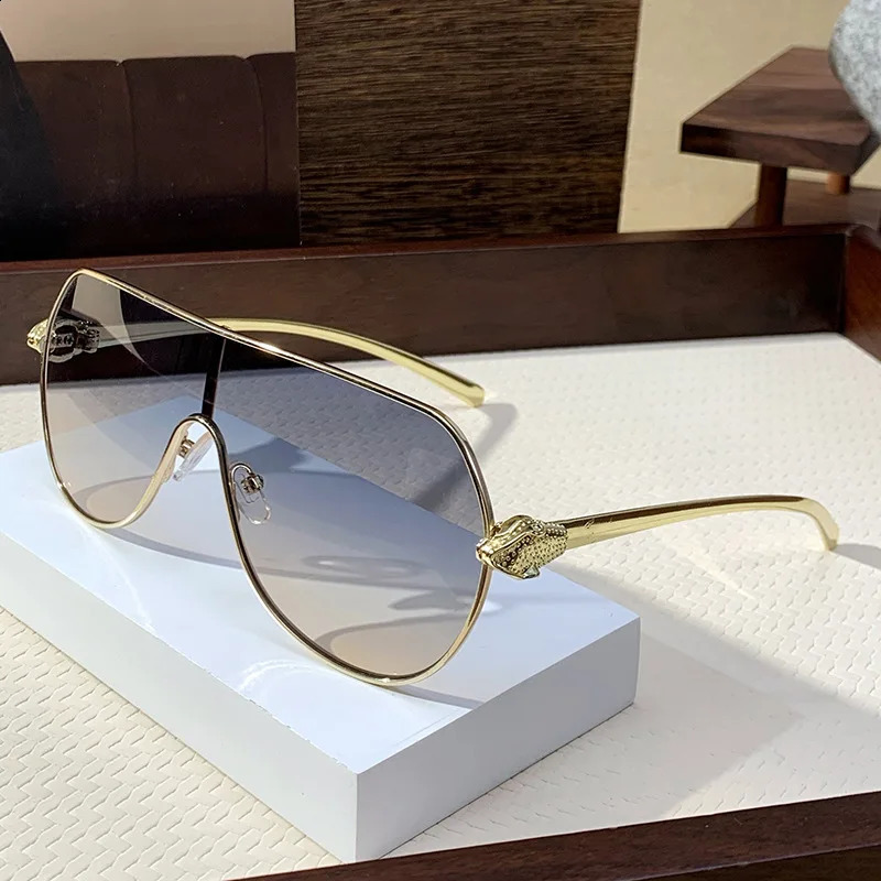 Fashion Oversized Metal Sunglasses Women Unique One Piece Eyeglasses For Men Punk Glasses Trending UV400 Eyewear 260206
