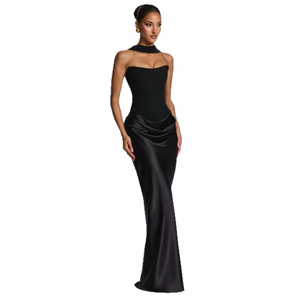 Spring 2026 Women's Collection: Seductive fishbone strapless dress with a cinched waist, adorned with ribbons and a satin pencil skirt.