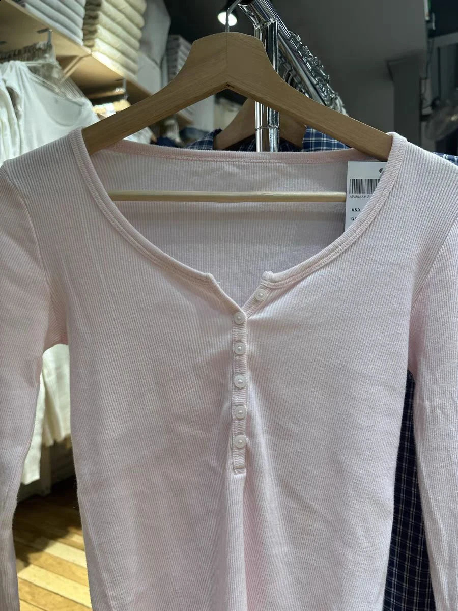 Six Buttons Ribbed Long Sleeve T-shirts Women Spring Round Neck Cotton Slim Tee Top Female Sweet Cute Pink Tshirt Y2k Tops 260124