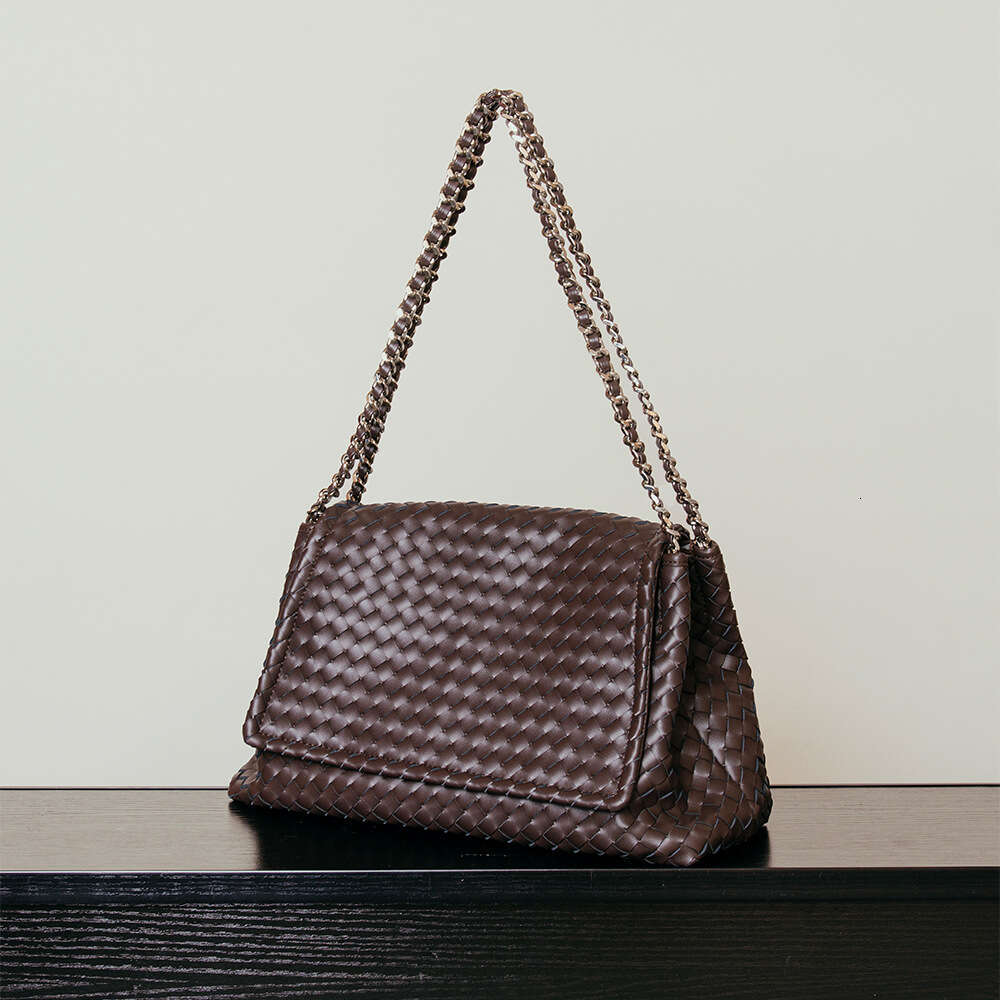 Luxury Shoulder Bags Totes Hobo Hand Woven Single Cross Border New Fashion Genuine Leather Women S Light Chain Crossbody Large Capacity Tote Bag SENYY