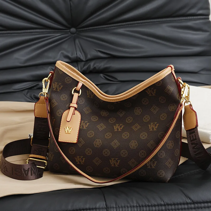 luyiweinasi Luxury Brandr Bag Fashion Women's Bag Fashionable Printed Handbag Versatile And Elegant Single-Shoulder Bag Crossbody Bag For Middle 