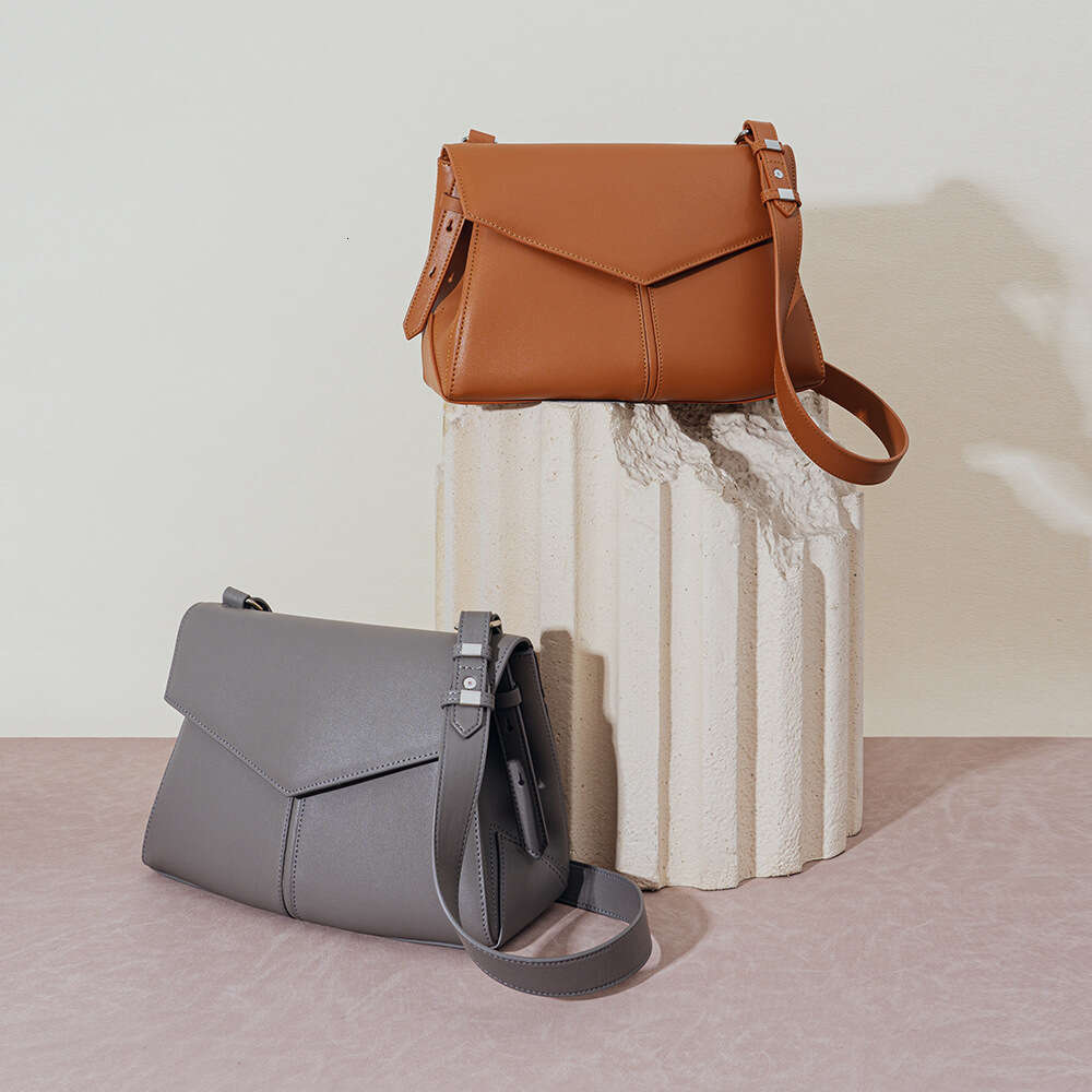 Luxury Shoulder Bags Totes Hobo Minimalist Messenger New Niche Design Crossbody Commuting Versatile Large Capacity Genuine Leather Bag Light SENYY