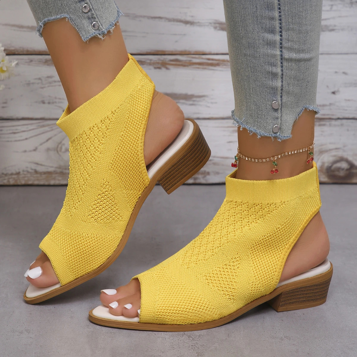 Women Sandals Summer Fashion Casual Comfortable Sandals Open Toe Lightweight Outdoor Sandals Women Shoes for Women 260305