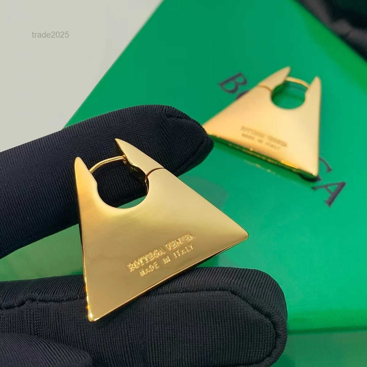 Luxury Earrings designer jewelry for women Metallic brass triangle 18K earrings vintage High Quality Wedding Party Gifts