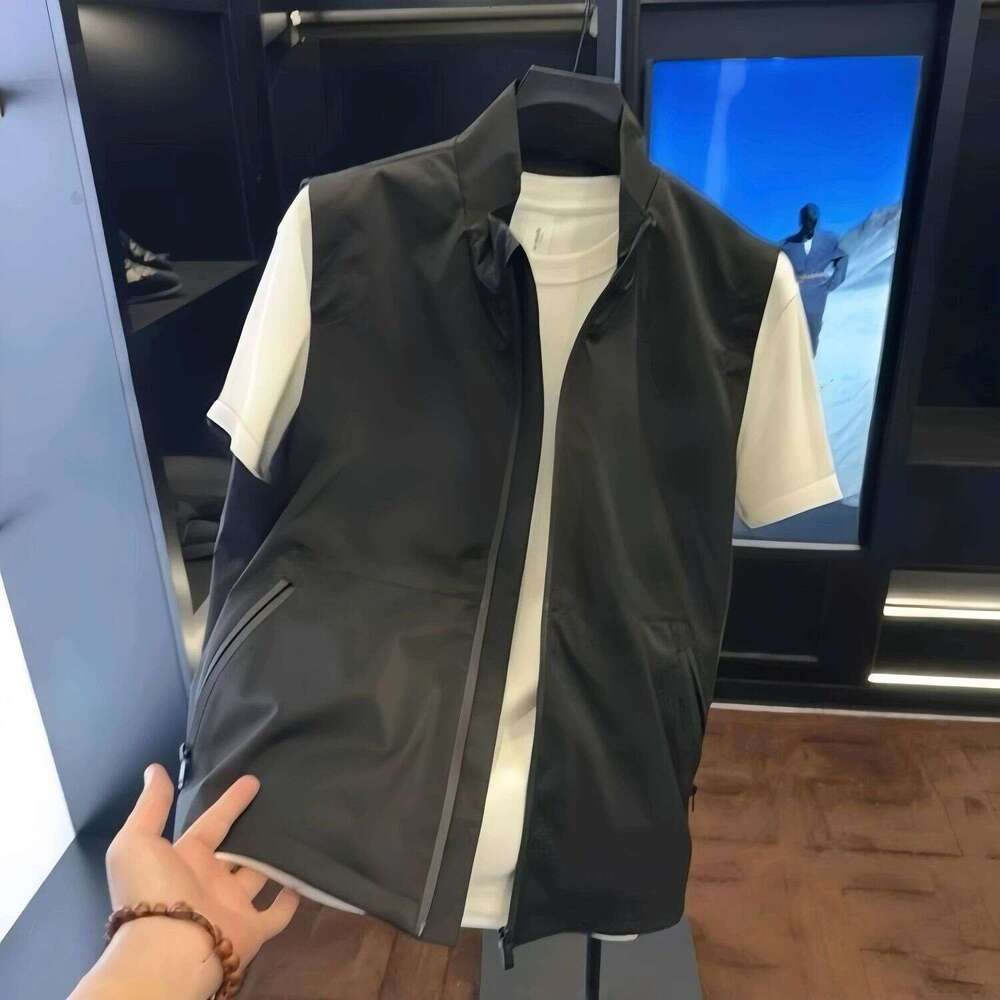 New Autumn High-End Stand-Up Collar Vest For Men, Outdoor Zippered Multi-Pocket Solid Color Plus-Size Sleeveless Jacket Luanyun