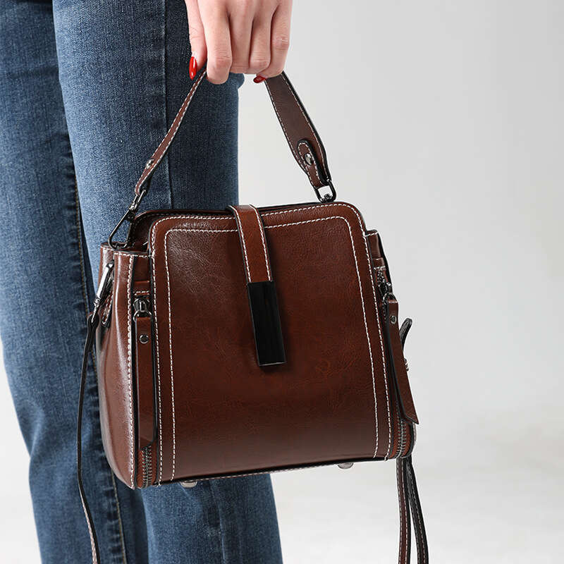 Luxury Shoulder Bags Totes Hobo Fashion Genuine Leather Women S Crossbody New Retro Versatile Bag High End Commuter Handbag SENYY